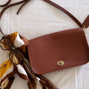 Vintage Coach 9755 Crossbody Handbag